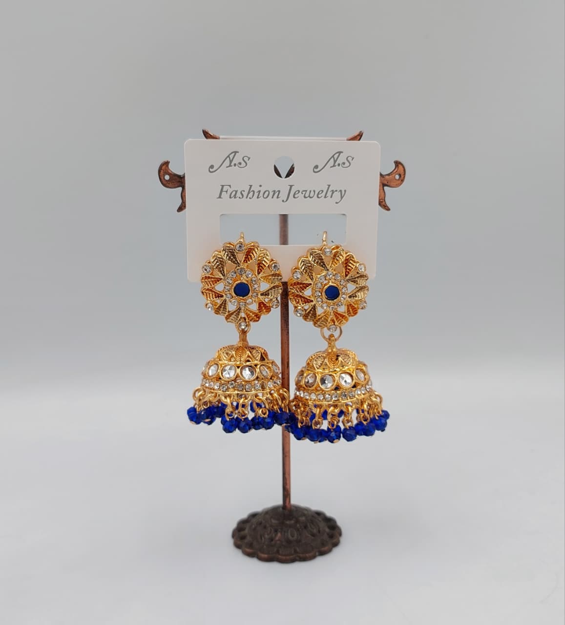 Flower Shape Jumka Earrings Golden Body