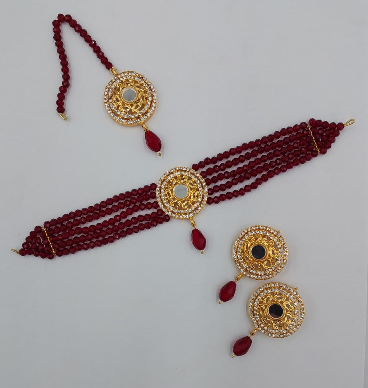 Plain and Elegant pearl Choker Set